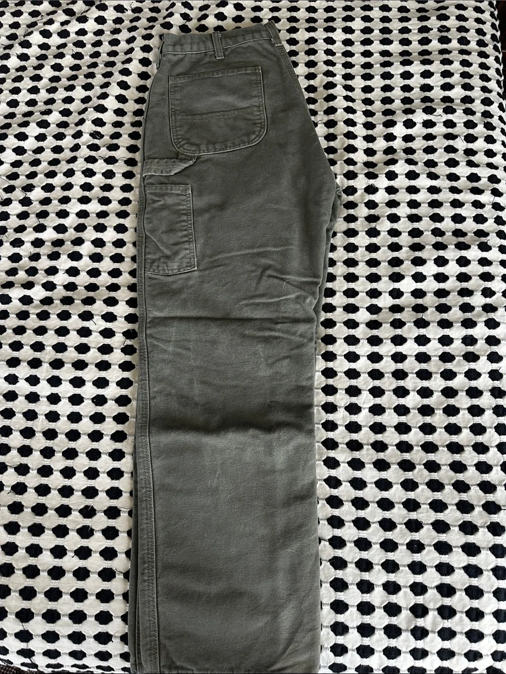 Carhartt mens Straight-Leg Jeans in Olive